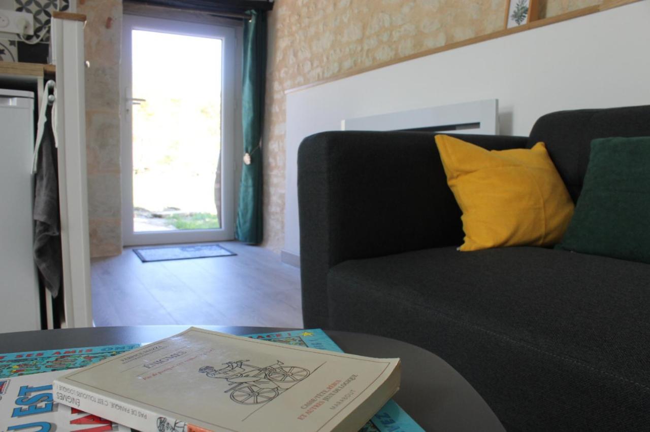 Studio Confort, Charme & Tranquilite Beaumont  Bagian luar foto