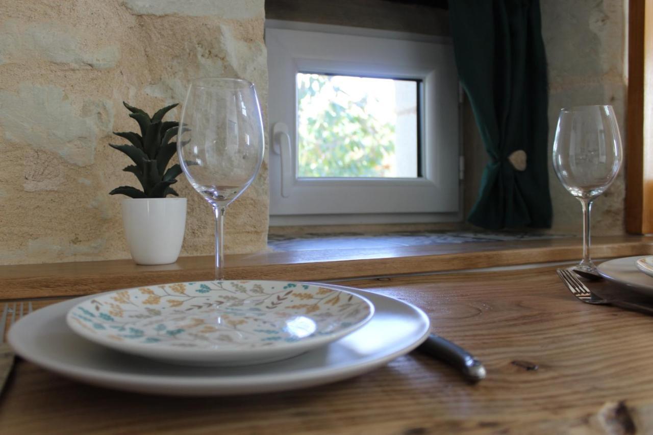 Studio Confort, Charme & Tranquilite Beaumont  Bagian luar foto